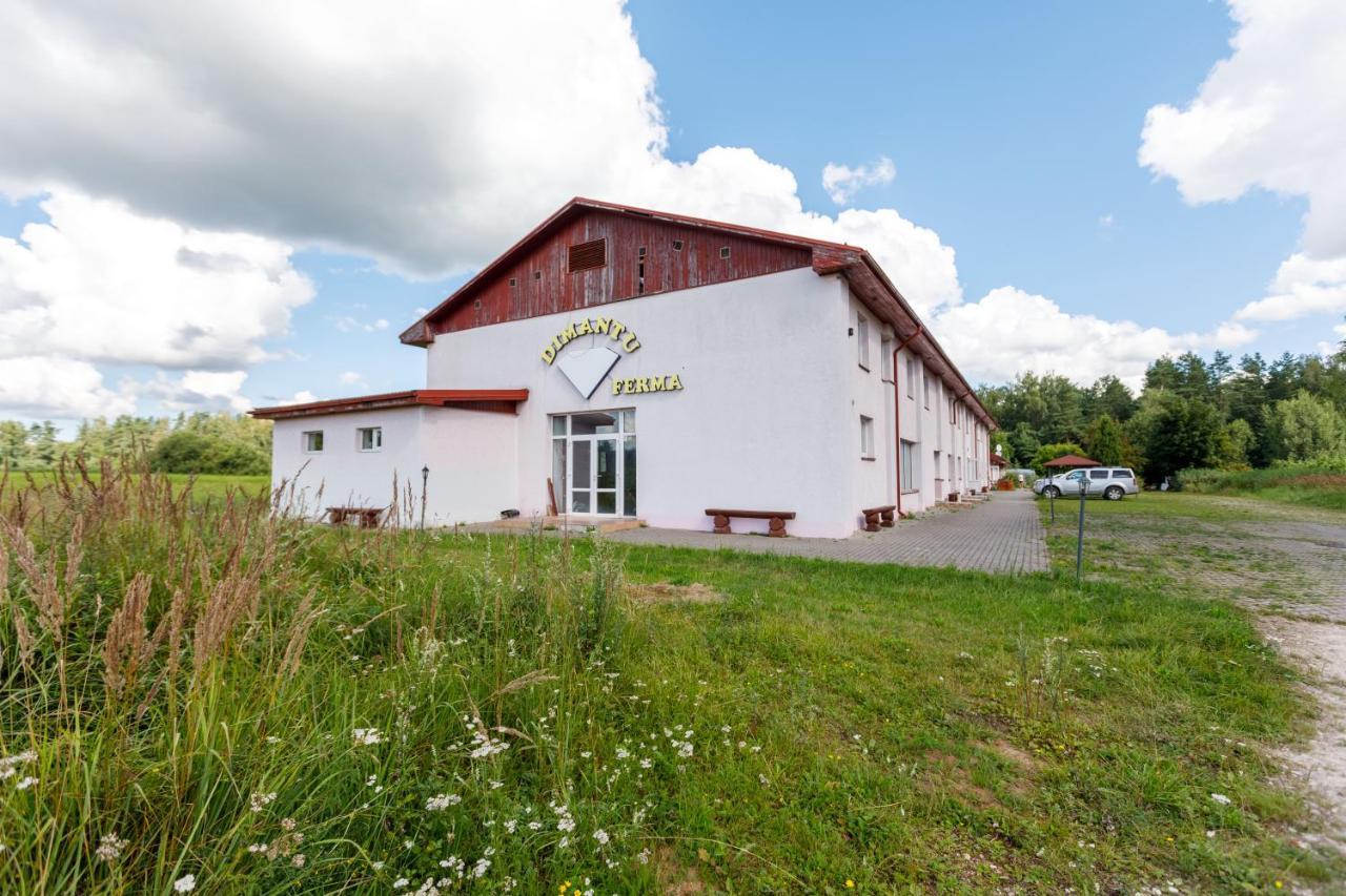 Viesu Nams “Dimantu Ferma” Ikskile Exterior foto